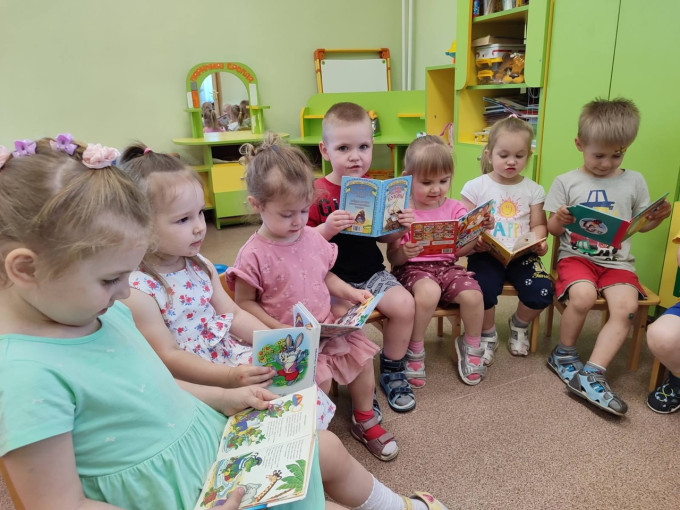 День книжки-малышки в группе "Малышок" День книжки-малышки в группе "Малышок".